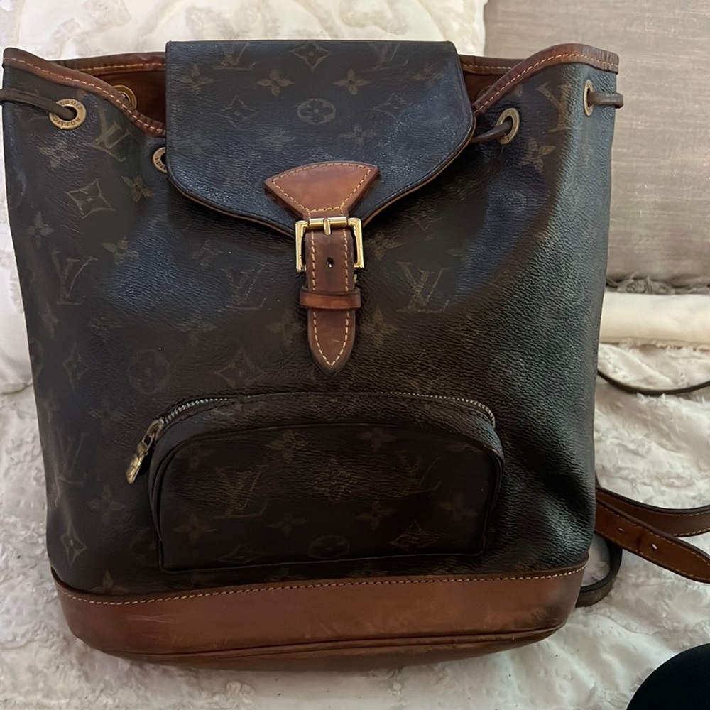 Louis Vuttion Backpack